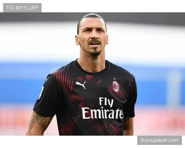 “伤病报告:AC米兰主力右后卫卡拉布里亚缺席,边路攻防恐受影响” “伤病报告:AC米兰主力右后卫卡拉布里亚缺席,边路攻防恐受影响”